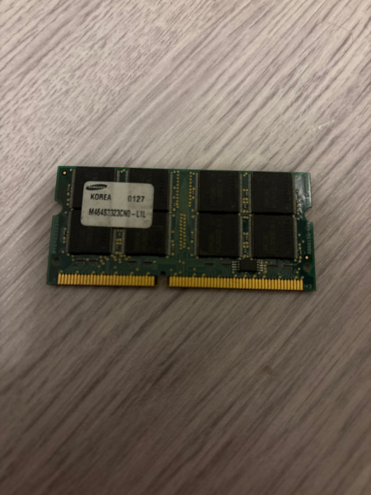 Samsung M464S3323CN0-L1L 256MB PC100 SDRAM SODIMM, Ophalen, Gebruikt, Overige soorten, Laptop