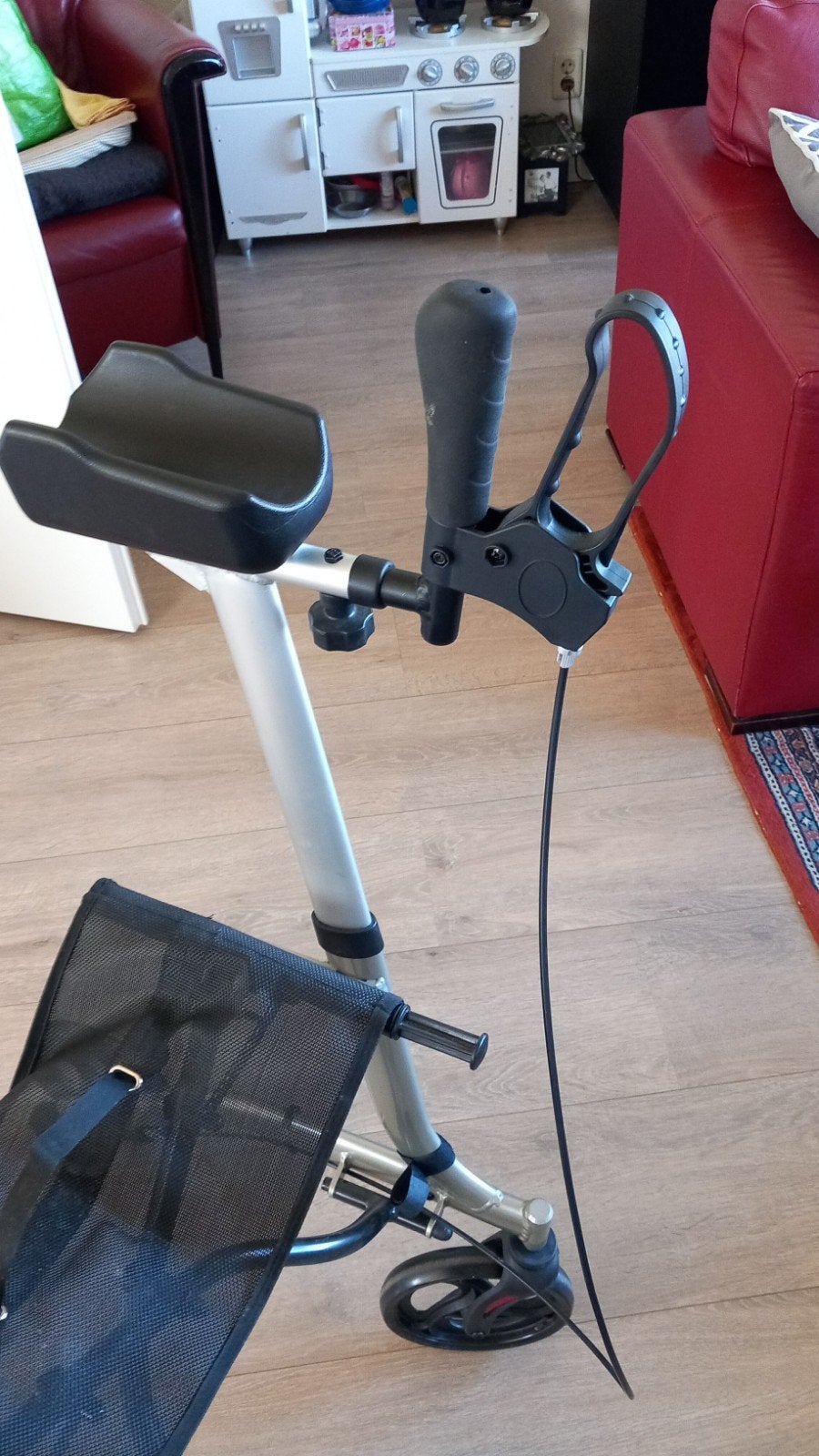 Rollator  onderarm, Ophalen, Zo goed als nieuw