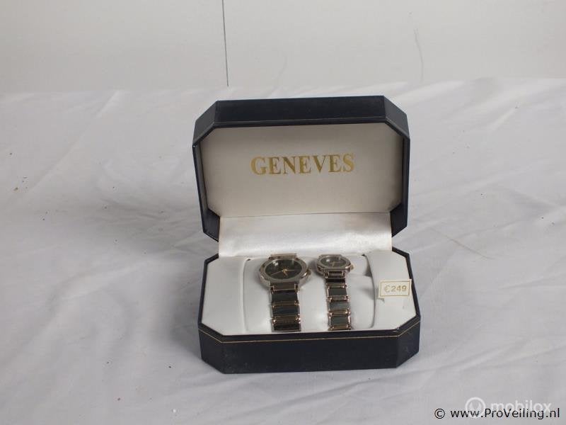 Online Veiling: Dames en heren horloge in cadeau verpakking, Gebruikt