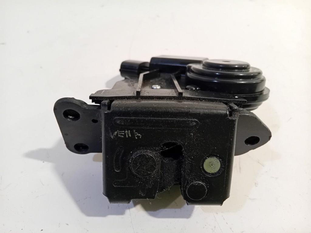 Slot mechaniek kofferdeksel achterklep elektrisch Toyota Pri, Onderdelen@venauto.nl, Van der Ven Autorecycling B.V., Gebruikt