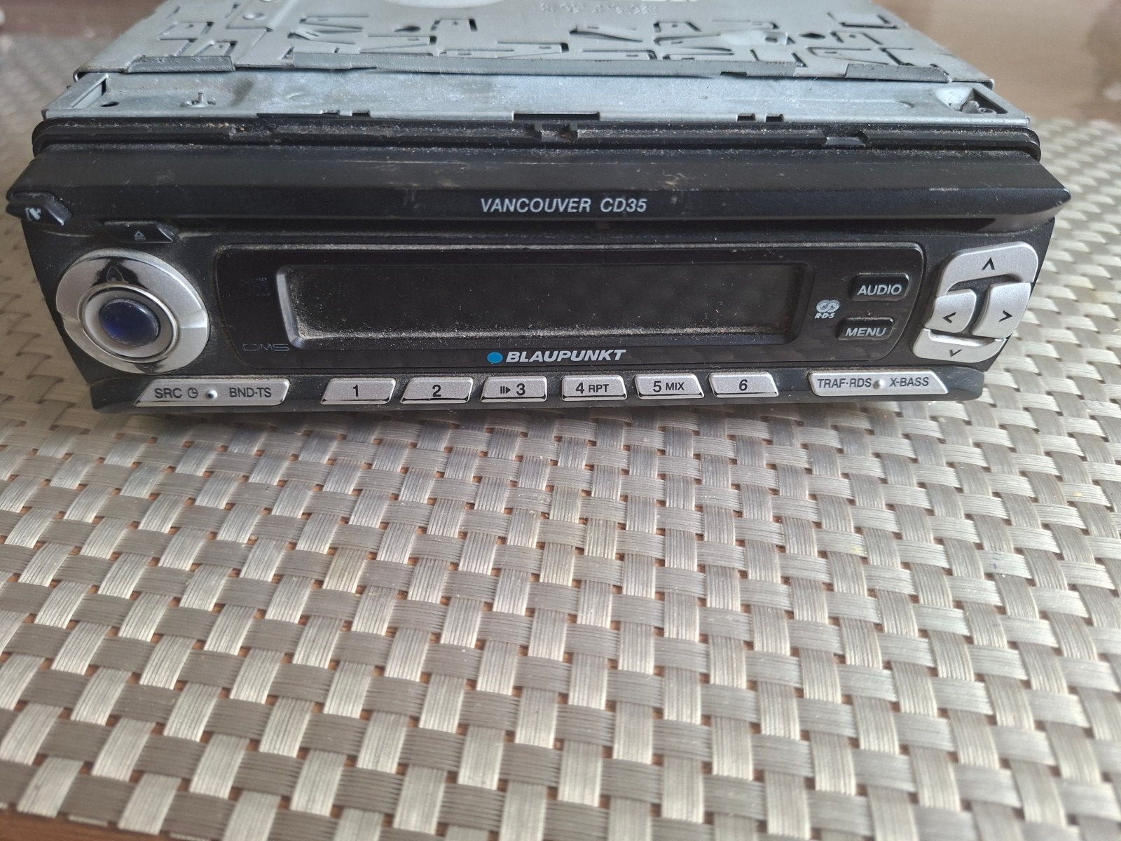 Autoradio cd. Geen Usb, Ophalen