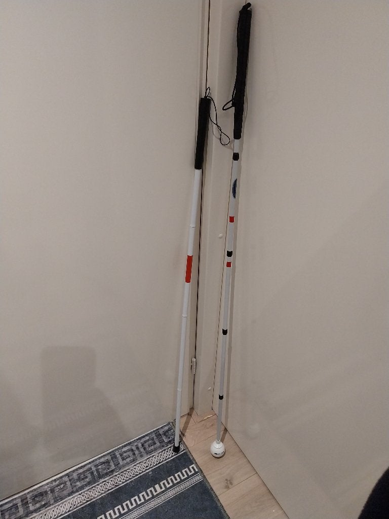 2 X BLINDE GELEIDE STOK VOOR BLINDE, Ophalen of Verzenden, Zo goed als nieuw, Wandelstok