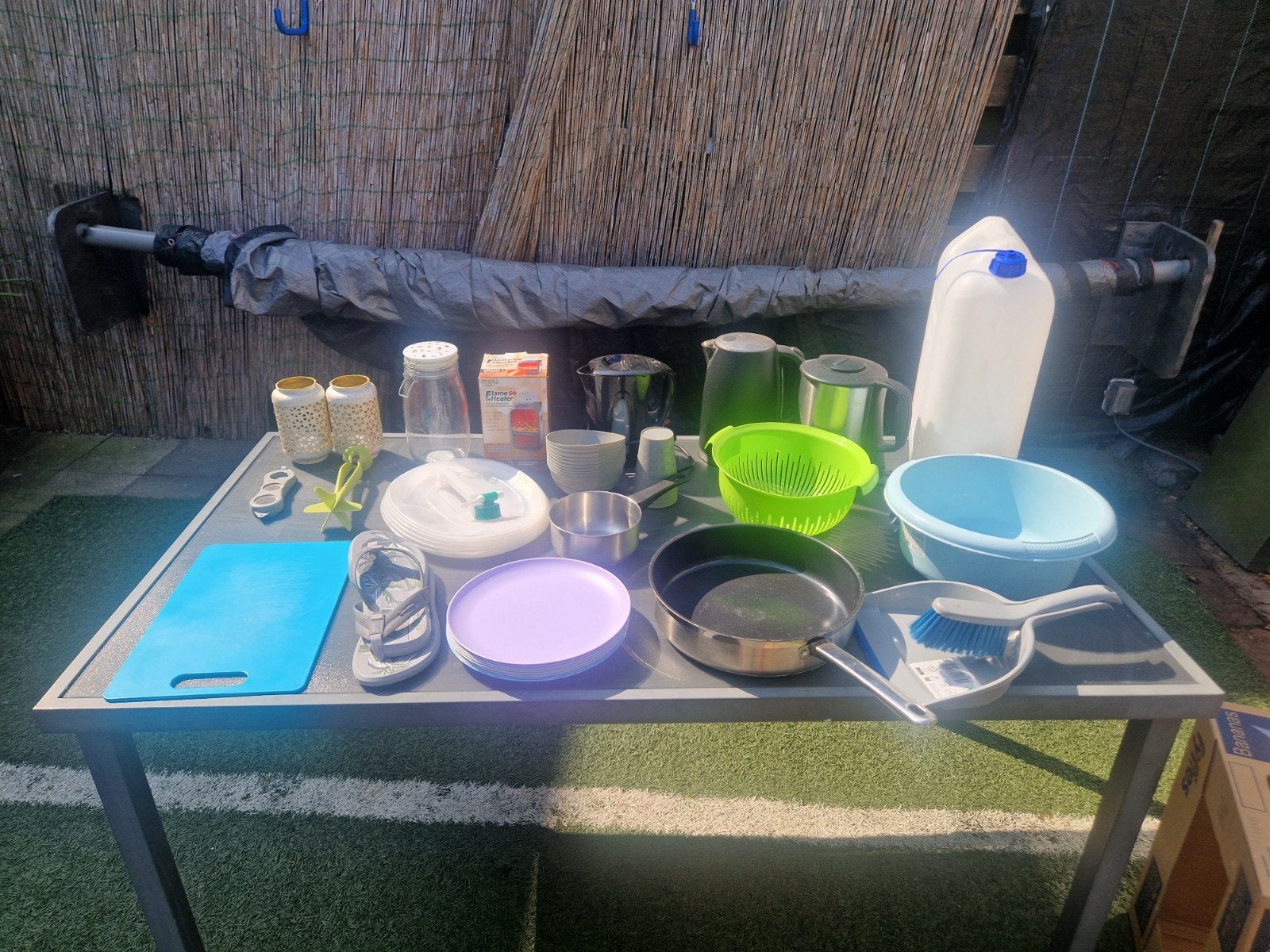 Diverse campingspullen:  wasmachine, stoel, slippers (mt, Ophalen of Verzenden