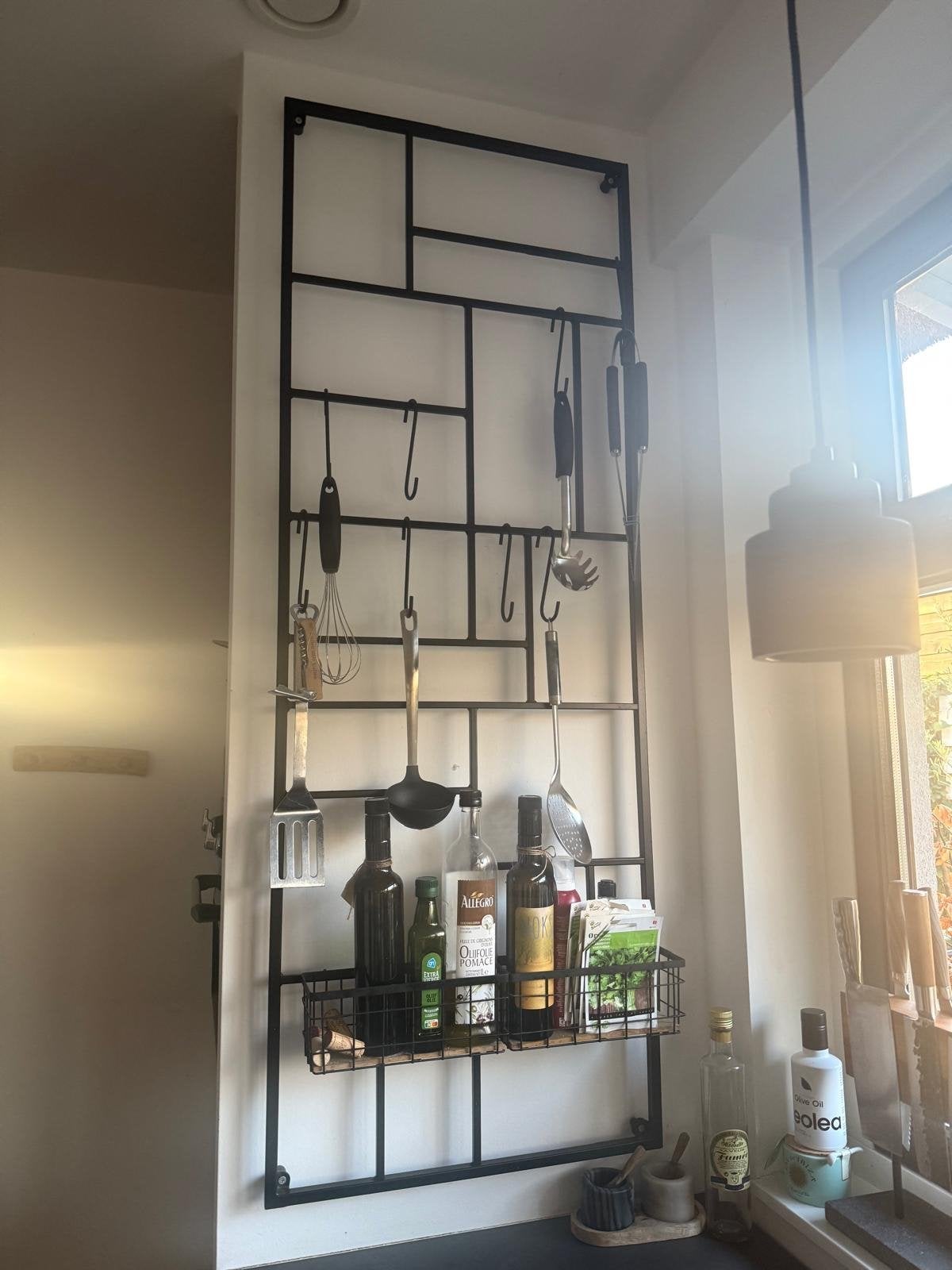 Zwart metalen keukenrek met en haken en mand, Ophalen, Overige typen, Zo goed als nieuw, Zwart