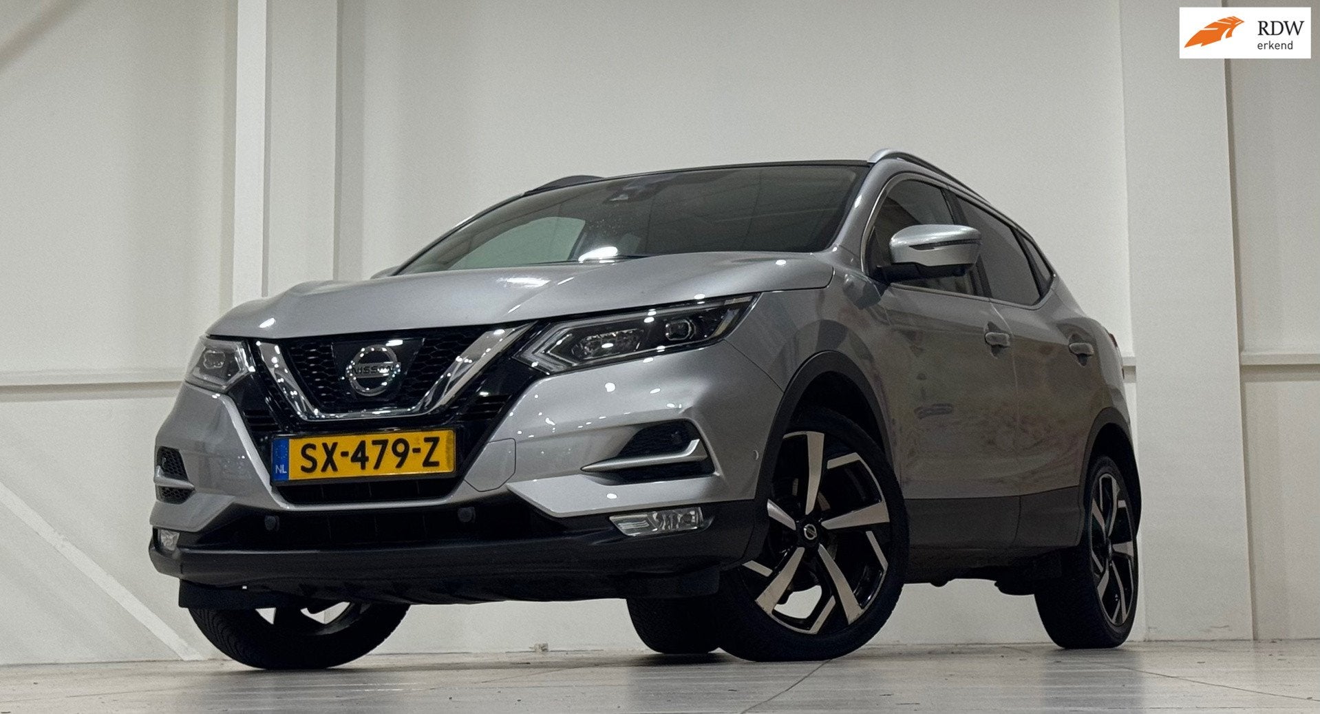 Nissan Qashqai 1.2 Tekna + 1e Eigenaar!, Voorwielaandrijving, Gebruikt, 4 cilinders, 116 pk