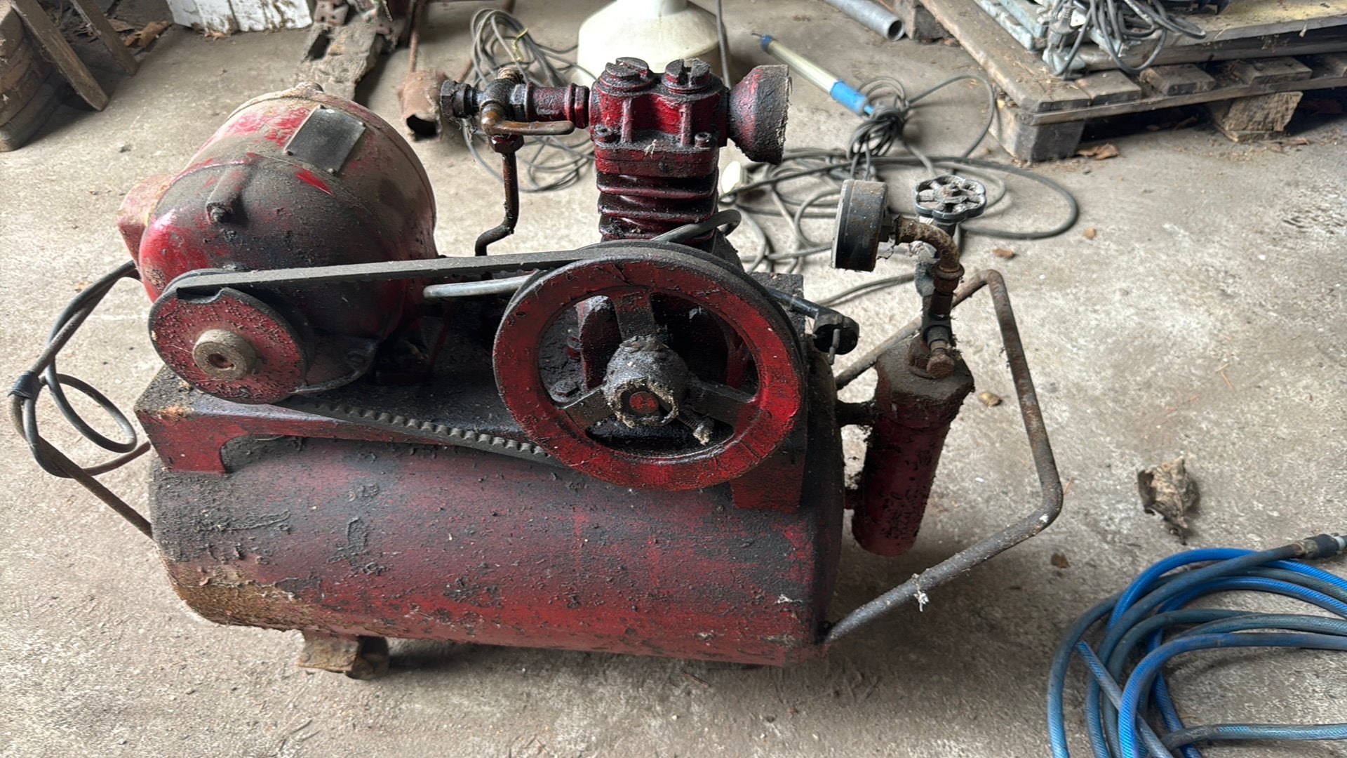 Compressor, Doe-het-zelf en Verbouw, Compressors, Ophalen, Gebruikt, Minder dan 200 liter/min