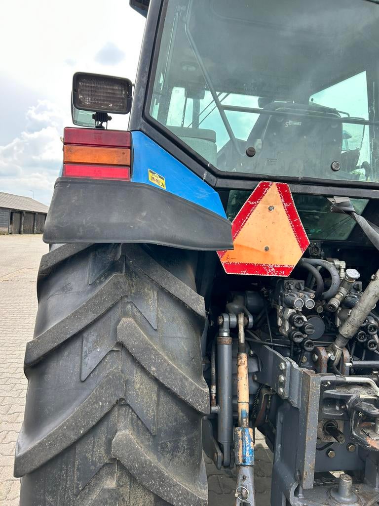 Gezocht: achterspadbord new Holland 6640, Ophalen of Verzenden