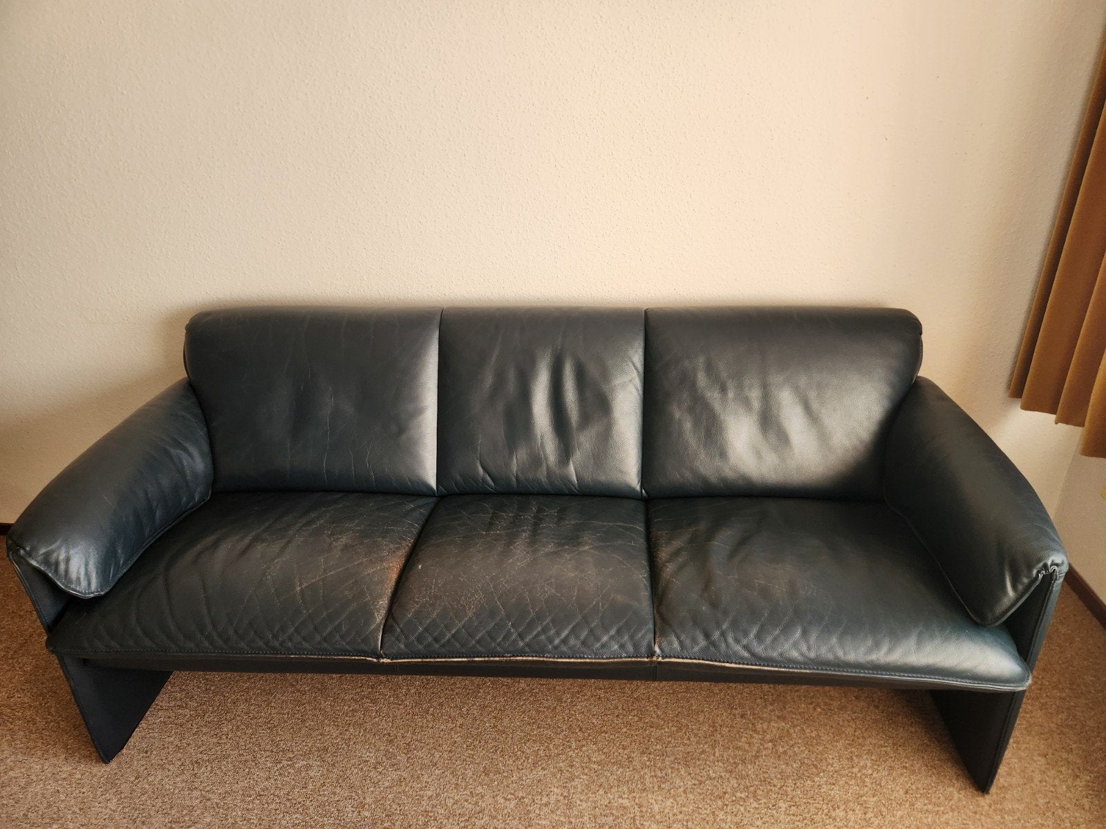 Comfortabele leolux driezitsbank van leer, Ophalen, Gebruikt, Driepersoons, Leer