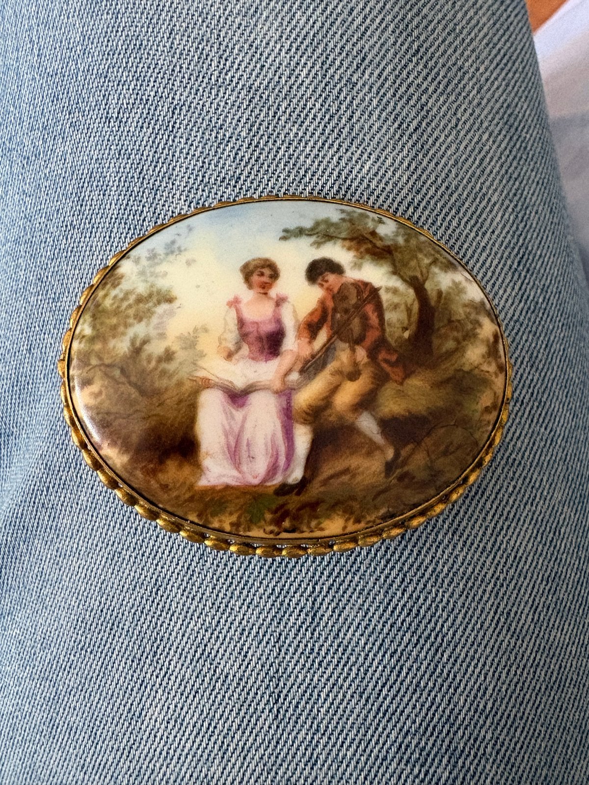 Vintage Broche Porselein Romantisch Stel Handgeschilderd, Overige materialen, 4 tot 7 cm, Gebruikt, Overige kleuren
