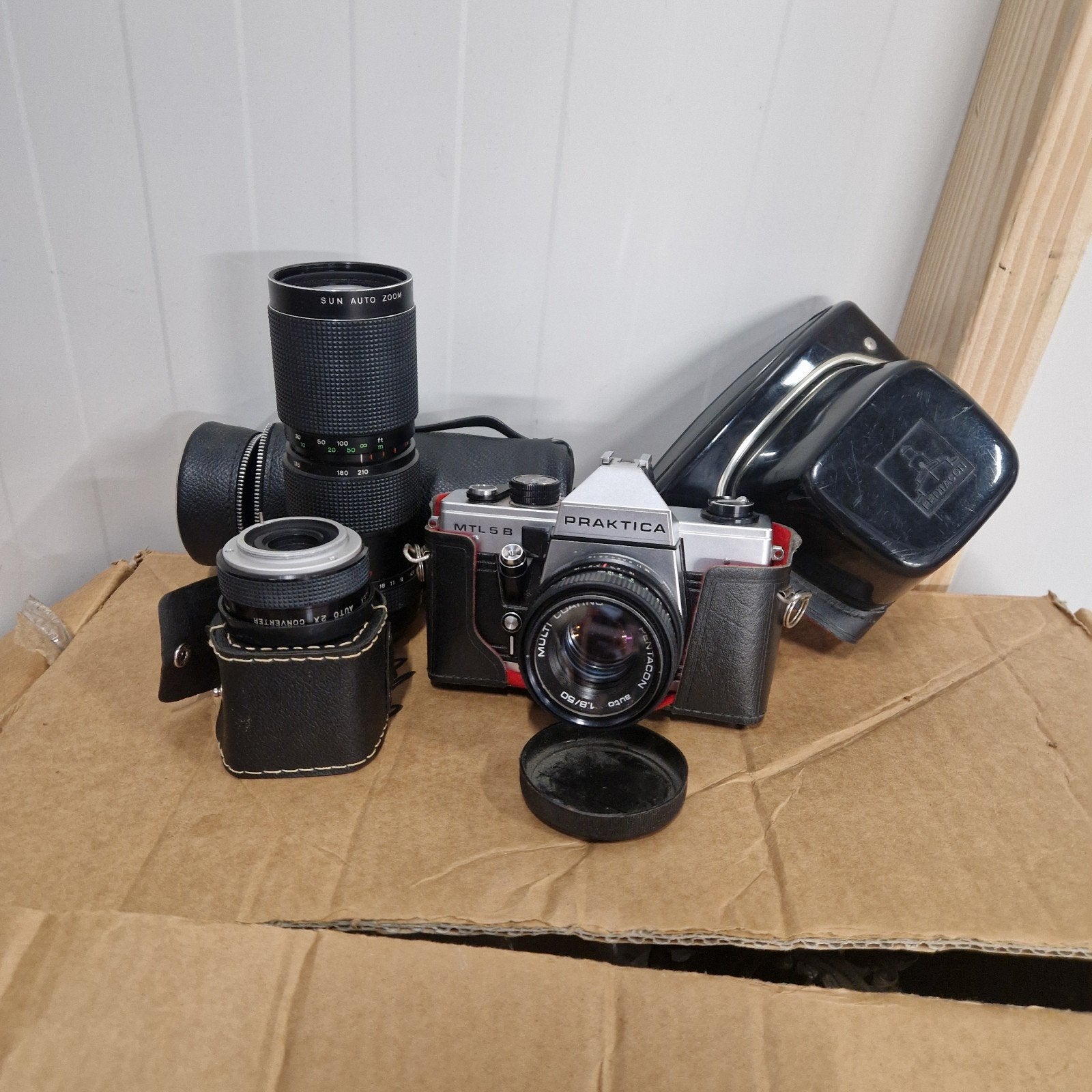 Praktica MTL5B Spiegelreflexcamera met lenzen en accessoires, Ophalen, Gebruikt, Spiegelreflex, Overige Merken