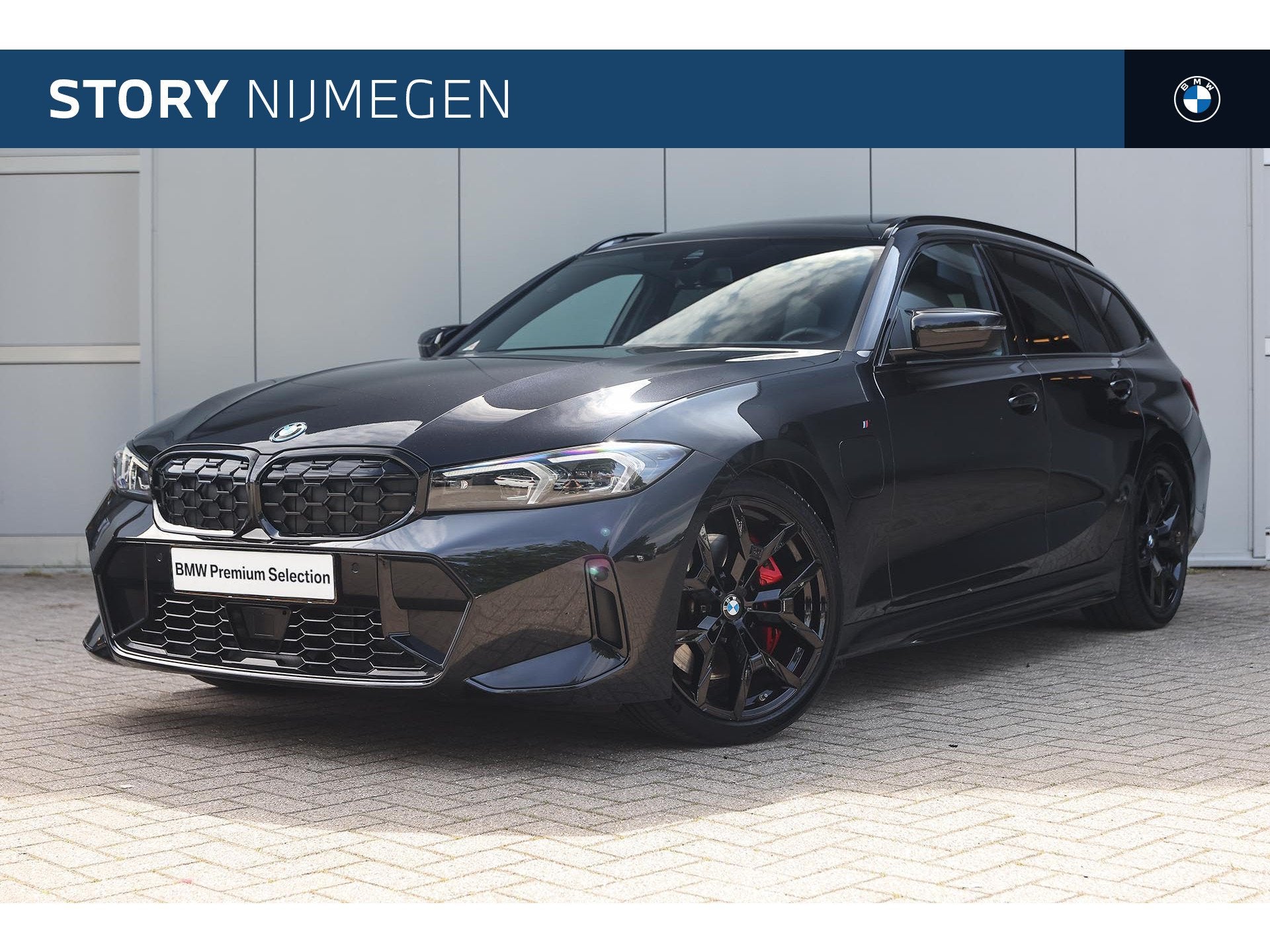 BMW 3 Serie Touring 330e M Sport Automaat / Trekhaak / Panor