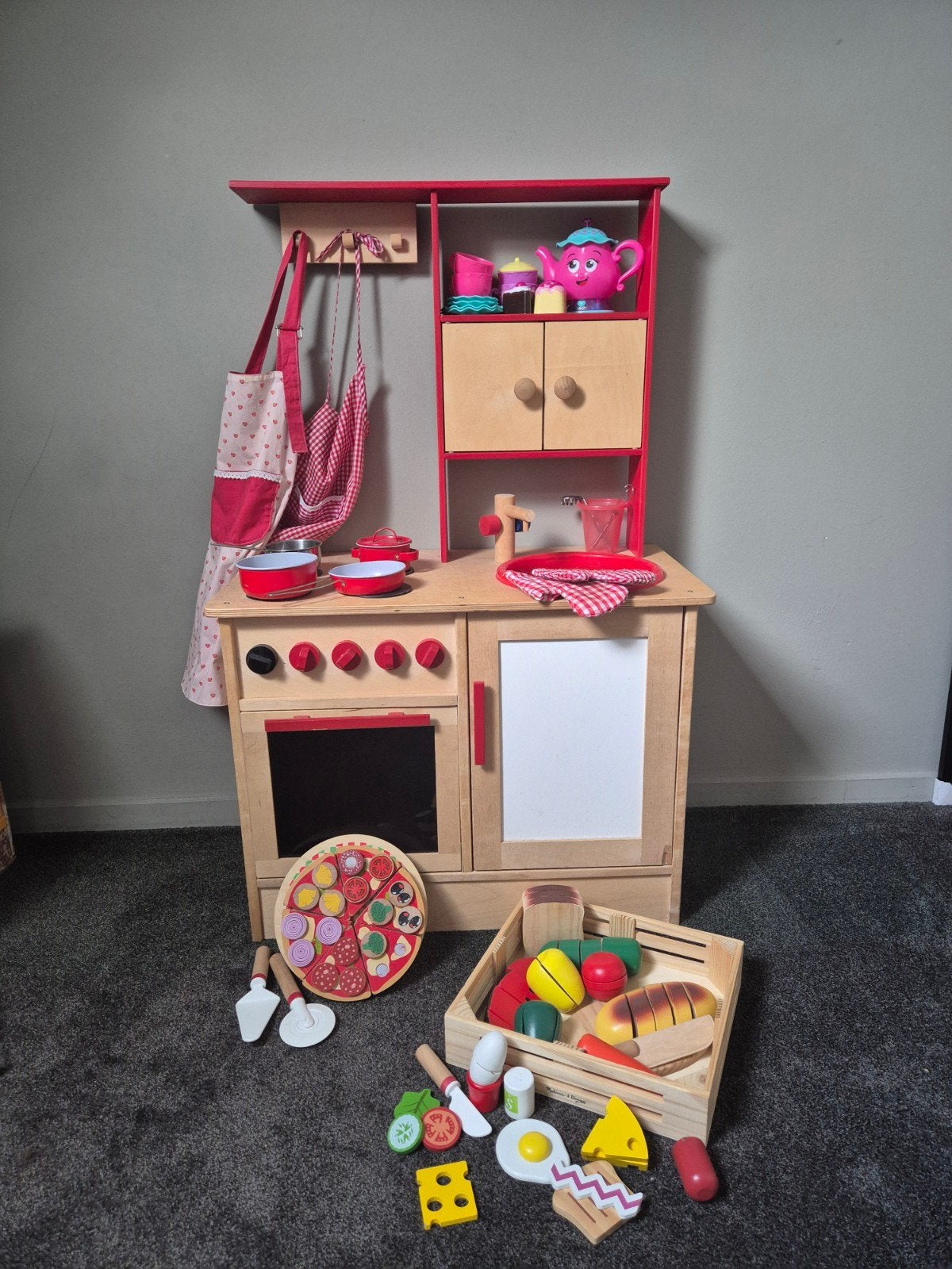 Houten speelkeukentje met veel accessoires, Kinderen en Baby's, Speelgoed | Speelkeukens, Ophalen, Gebruikt, Hout, Speelkeuken