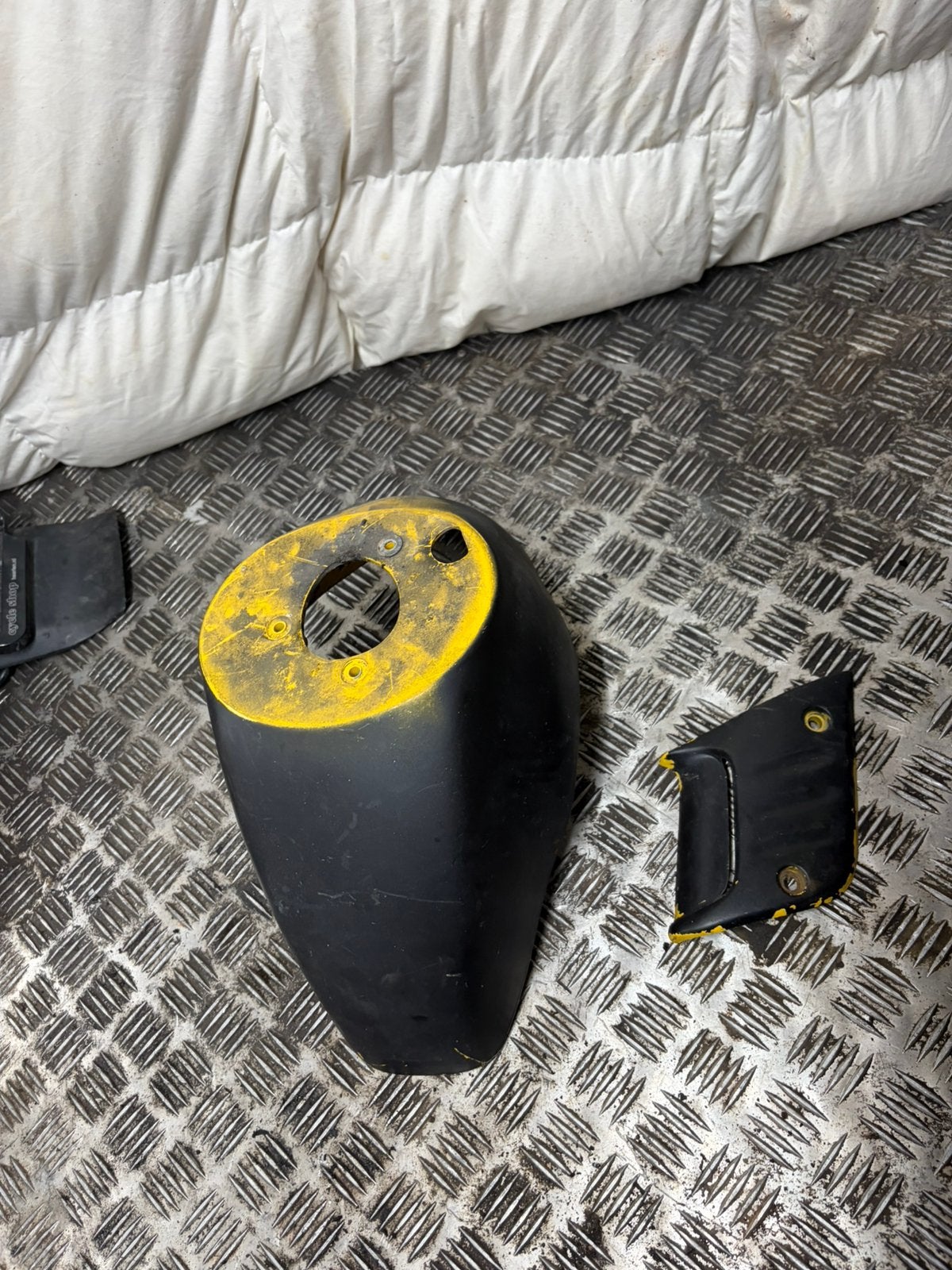 piaggio zip sp 98 voorvork spatbord, Ophalen