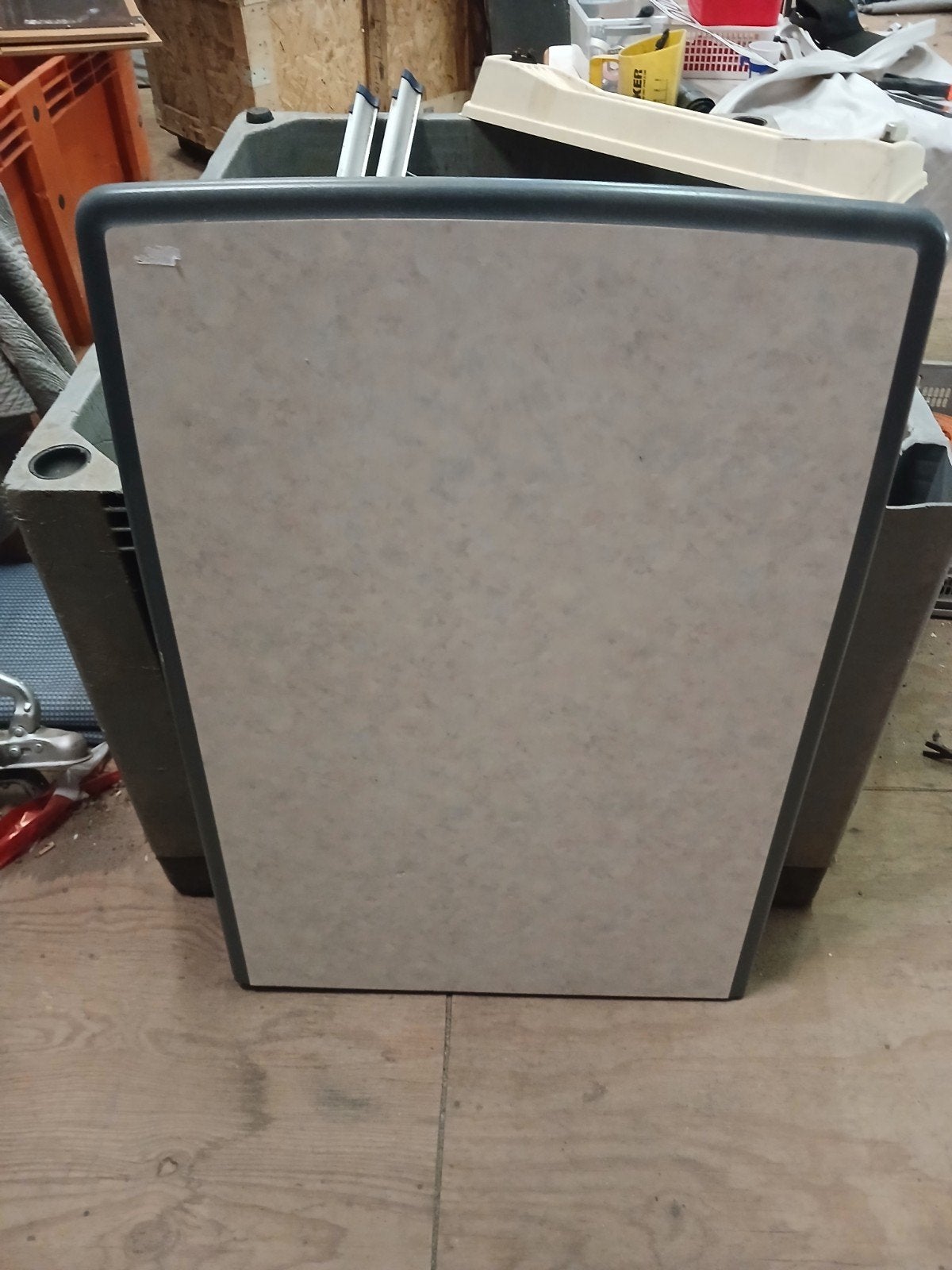 Campingtafel voor caravan of camper 110x70 cm, Ophalen, Gebruikt, Campingtafel