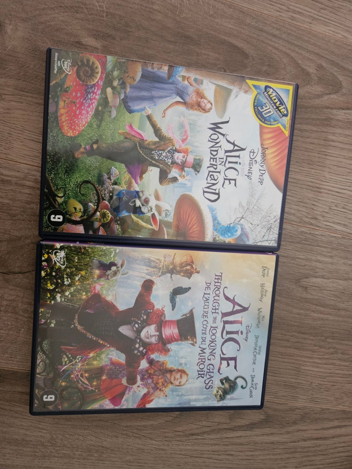 Alice in Wonderland Deel 1 & 2 DVD - Goede staat, Cd's en Dvd's, Dvd's | Tekenfilms en Animatie, Ophalen