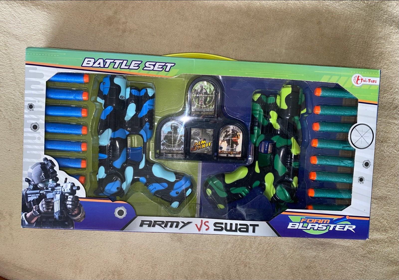 Battle Set Army vs Swat Foam Blaster - 1 is gebroken, Ophalen of Verzenden, Gebruikt, Jongen of Meisje