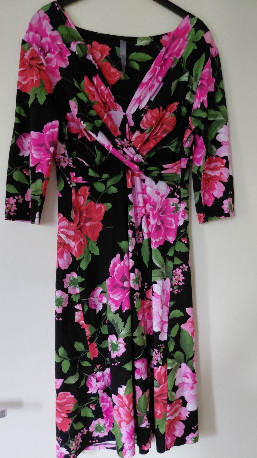 Kleurrijke jurk met bloemenprint, Klaes en Myra's, Meerkleurig, Maat 42/44 (L), Ophalen of Verzenden