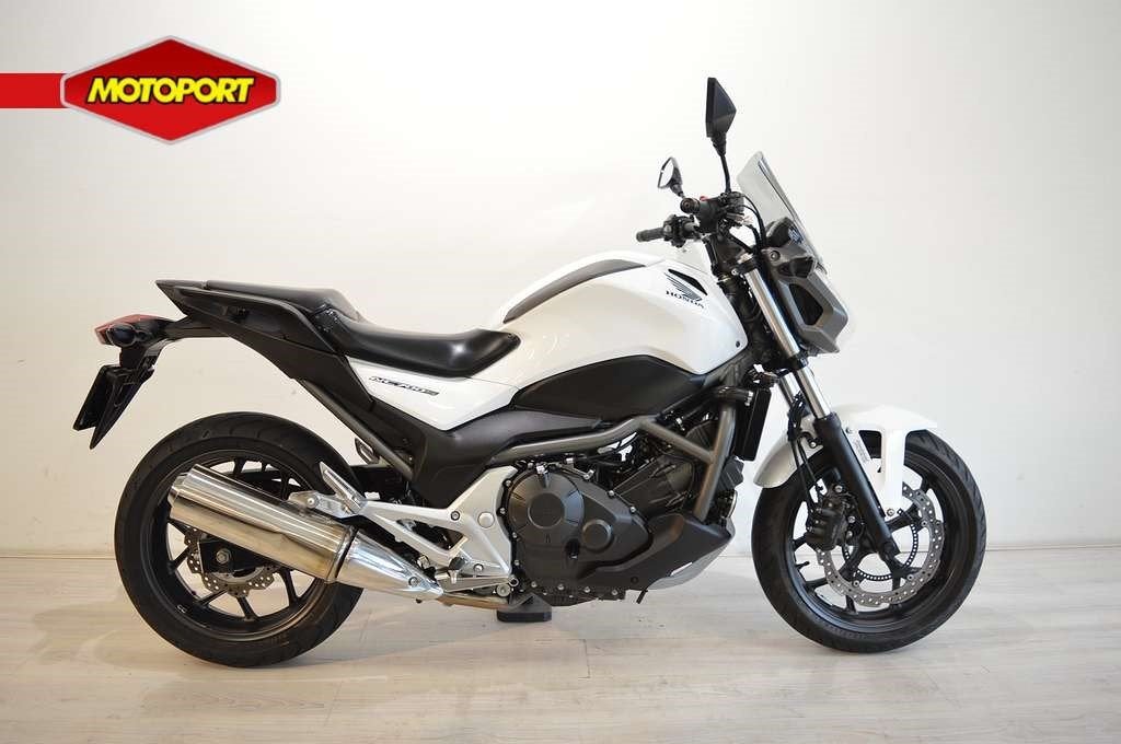 Honda NC 700 S ABS (bj 2012), Wijngaardveld 1
9300  AALST, BE, Bedrijf, Mc.benelux@honda-eu.com, HONDA MOTOR EUROPE Ltd Belgian Branch