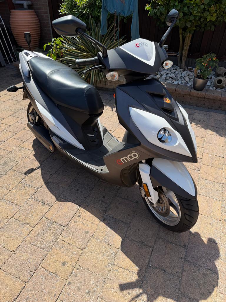 Emco Novum elektrische snorscooter, Fietsen en Brommers, Snorfietsen en Snorscooters, Gebruikt, Elektrisch, Ophalen, Overige merken