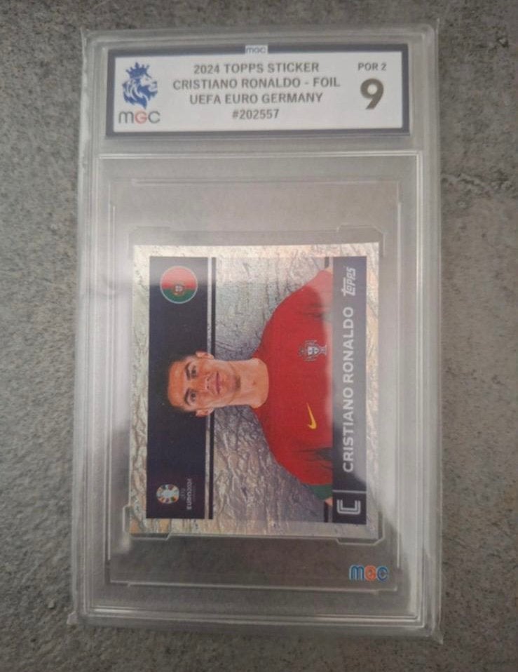 Christiano Ronaldo EK 2024 Refractor Portugal MGC 9.0, Ophalen of Verzenden, Zo goed als nieuw, Sticker