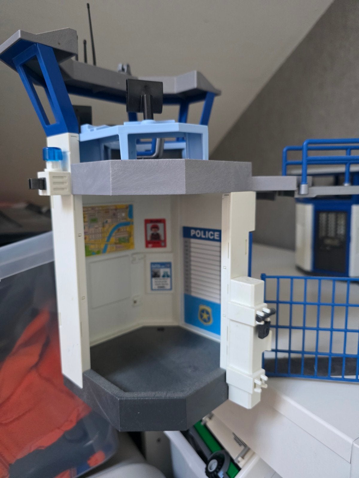 Playmobil Politiebureau met Gevangenis en Toren, Gebruikt, Gebouw, Complete set, Ophalen of Verzenden