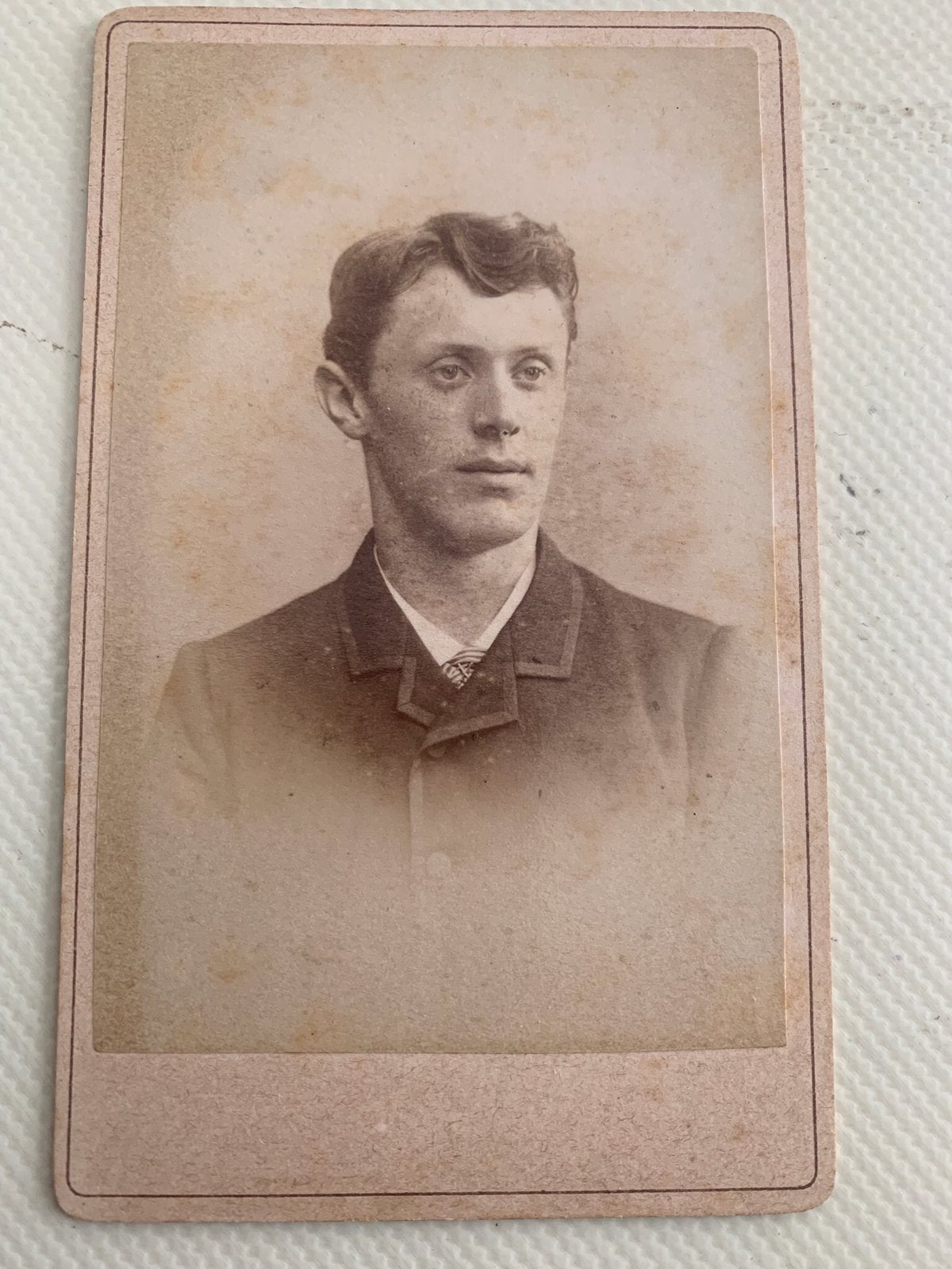 cdv carte de visite jongeman Groningen Fr Jul von Kolkow, Verzenden, Voor 1940, Zo goed als nieuw, Foto