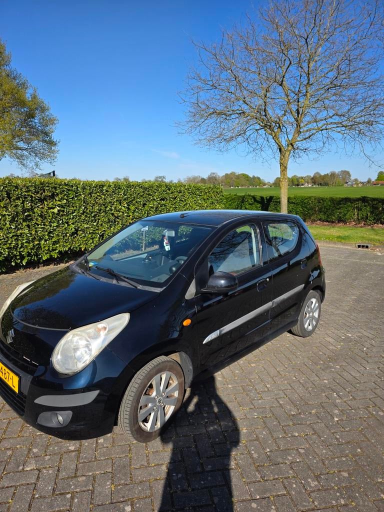 Suzuki Alto 1.0 2009 Zwart, Voorwielaandrijving, 200 kg, Handgeschakeld, 3 cilinders
