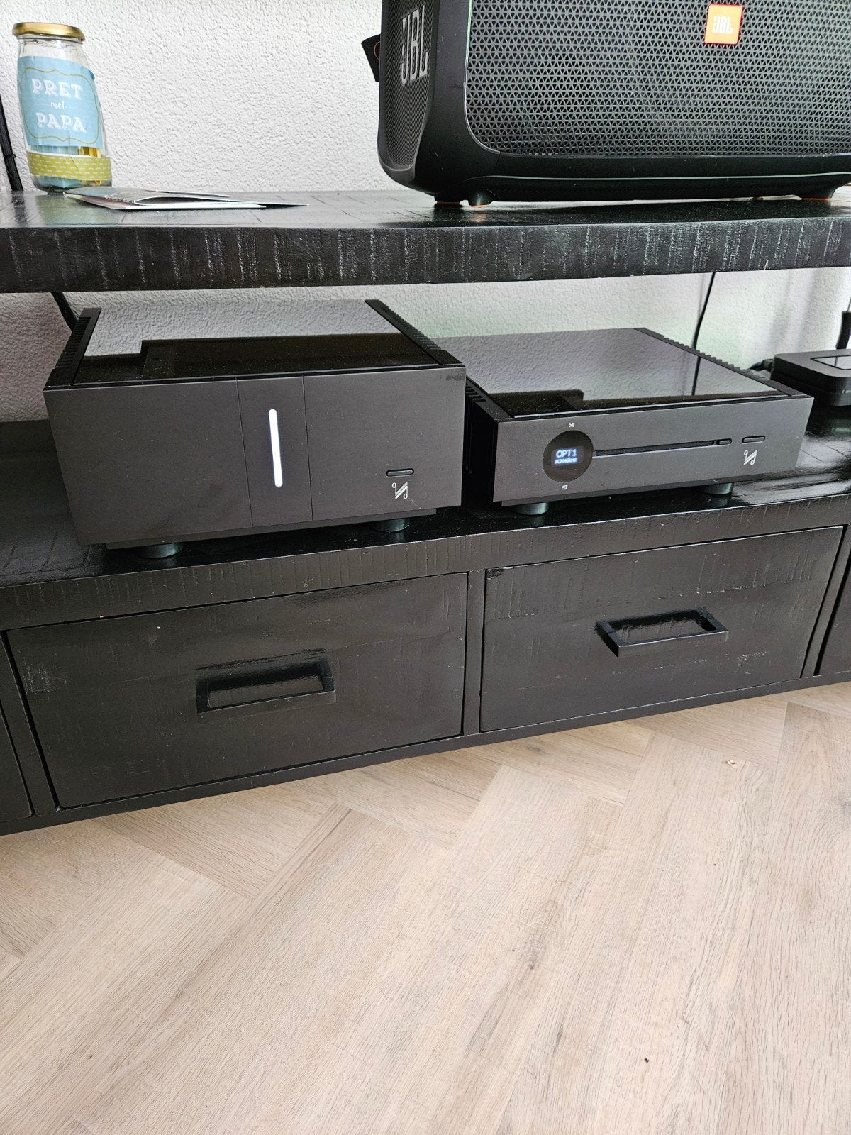 Quad artera play voor en eindversterker. Als Nieuw   te ruil, Zo goed als nieuw, 120 watt of meer, Stereo, Ophalen