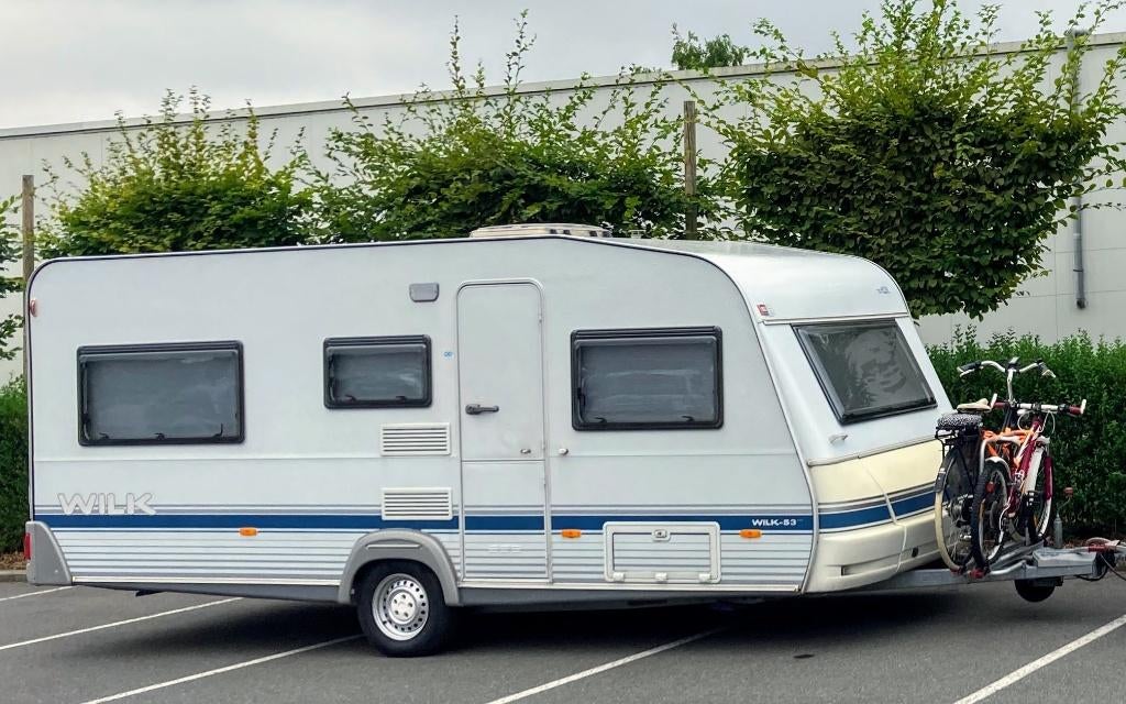 Caravan Wilk S-3 510S, Kachel, Rondzit, 7 tot 8 meter, Particulier