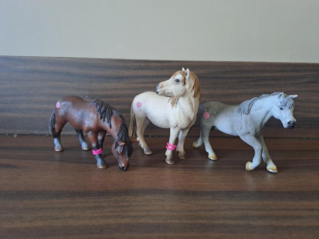 Schleich exclusieve paarden, oude modellen, Verzamelen, Dierenverzamelingen, Ophalen of Verzenden, Zo goed als nieuw, Paard, Beeldje of Figuurtje