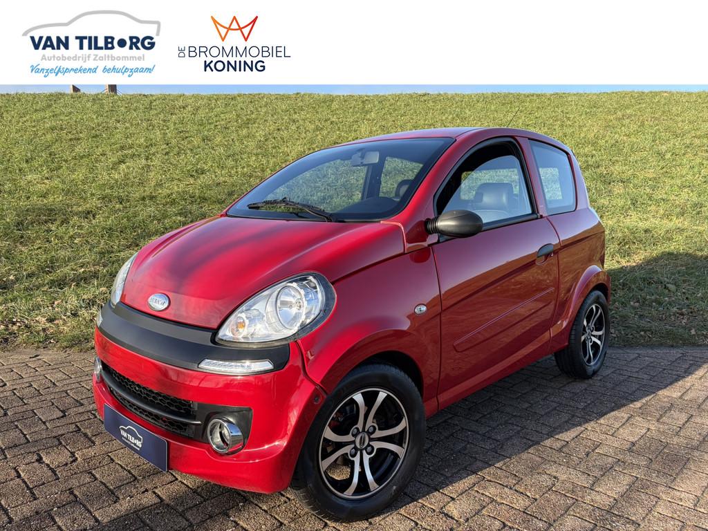 Microcar M.GO REDLINE DCI Leder | Bluetooth audio | Verwarmi, Autobedrijf Van Tilborg Zaltbommel, Info@van-tilborg.nl, Vergtweg 60
5301TK  ZALTBOMMEL, NL