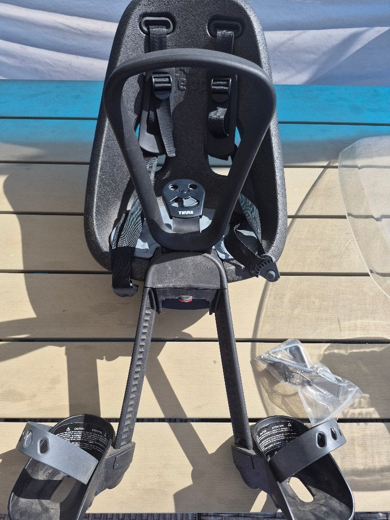 Yepp thule nexxt 2 mini, Fietsen en Brommers, Fietsaccessoires | Fietsstoeltjes, Zo goed als nieuw, Voorzitje, 0 t/m 13 kg, Voetsteuntjes