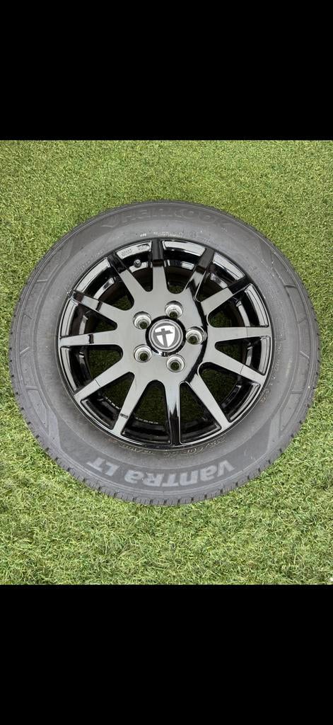 4 banden met aluminium velgen zwart voor camper, Ophalen of Verzenden, Nieuw