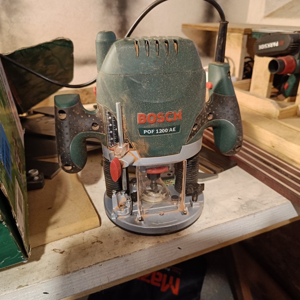 Bosch POF1200AE, Ophalen, Gebruikt, Bovenfrees, Bosch groen