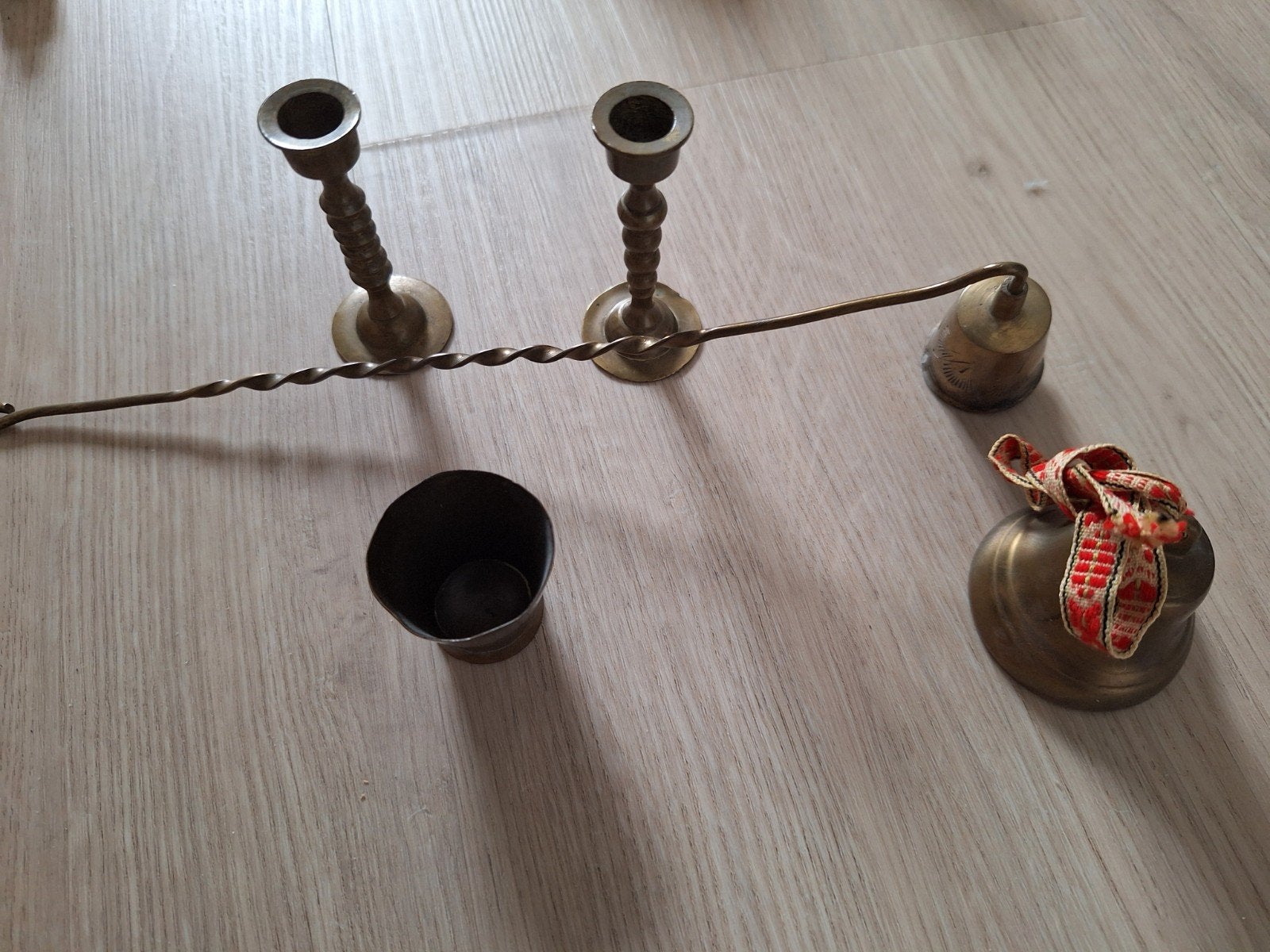 Antieke strijkijzer, gewichten en koperen decoratie, Antiek en Kunst, Ophalen of Verzenden, Koper