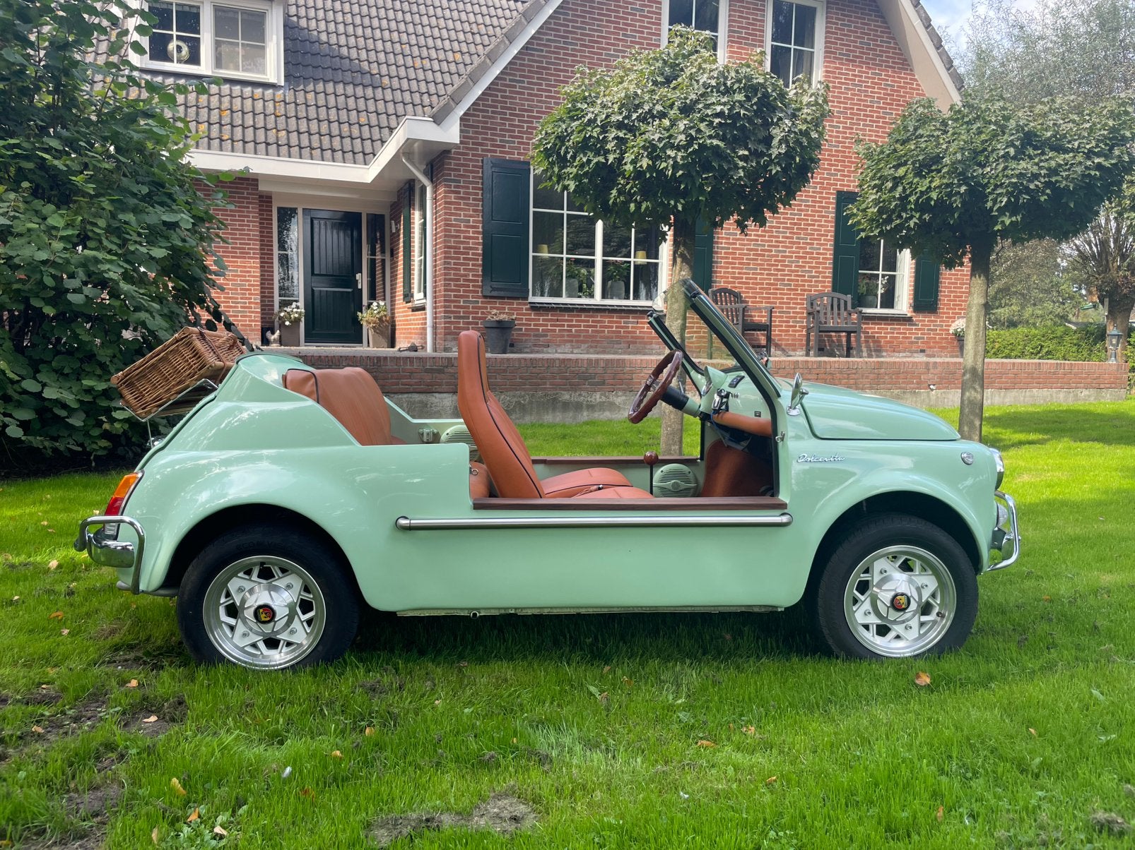 Fiat 500 met 650 cc "jolly"  kleur pistache in nieuwstaat, Auto's, Achterwielaandrijving, Cabriolet, 4 stoelen, Bruin