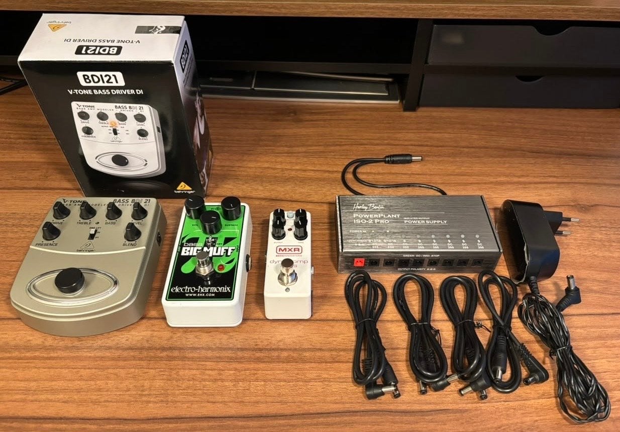 Baspedalen set of los: MXR, EHX, Behringer + Voeding, Muziek en Instrumenten, Effecten, Ophalen, Zo goed als nieuw, Distortion, Overdrive of Fuzz