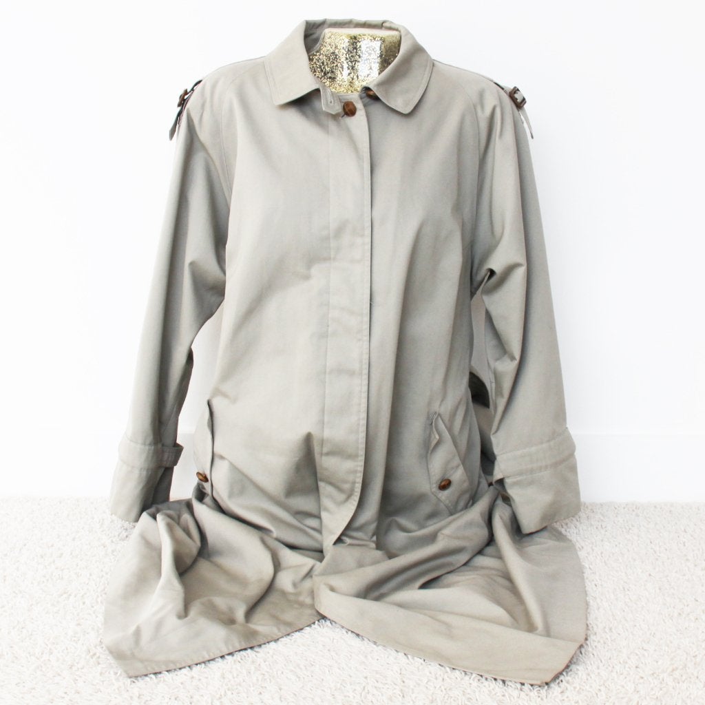 Mooie Lange Ravens Dames Jas (L) € 60,-, Kleding | Dames, Overige kleuren, Maat 42/44 (L), Ophalen of Verzenden, Zo goed als nieuw