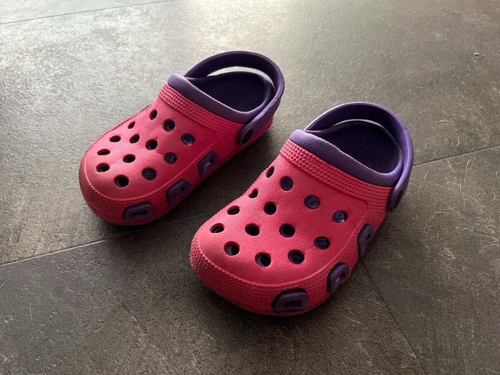 Klompen/soort crocs mt 33, Jongen of Meisje, Schoenen, Ophalen of Verzenden, Zo goed als nieuw