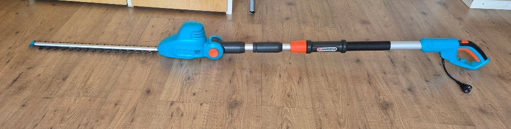 Gardena heggeschaar THS548, Tuin en Terras, Ophalen, Gebruikt, Elektrisch, Gardena