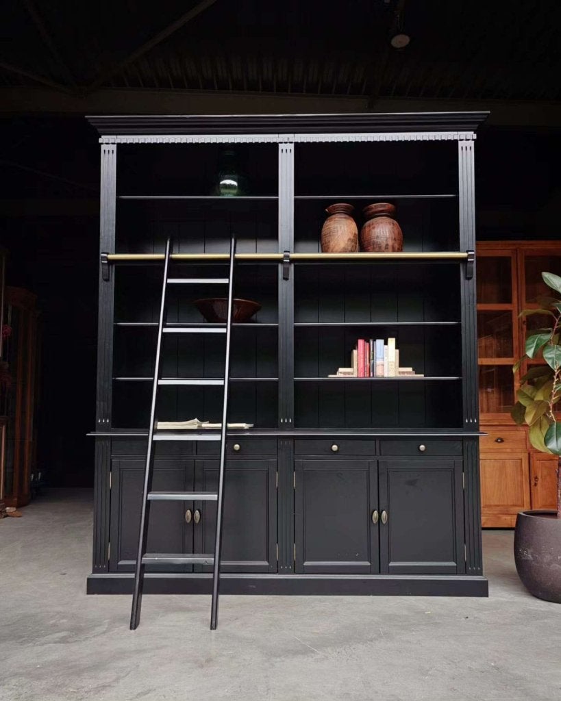 Grote zwarte boekenkast | Winkelkast | Met ladder #5197, Metaal, Gebruikt, Met deur(en), -