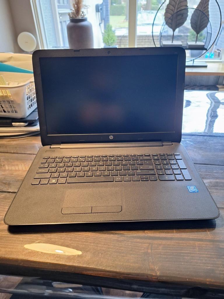 HP 250 G4 Laptop - Intel Pentium N3700, 8GB RAM, Ophalen