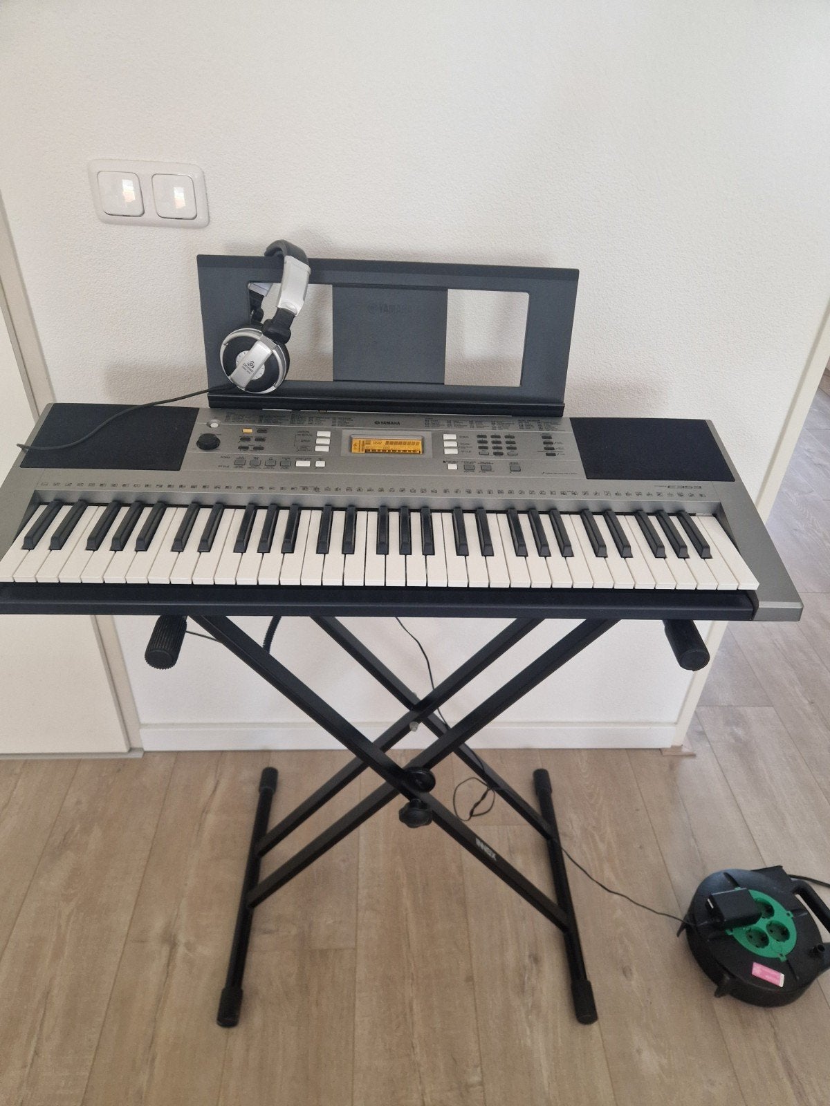 Yamaha keyboard psr E353 compleet en werkend, Ophalen, Gebruikt, 61 toetsen, Yamaha