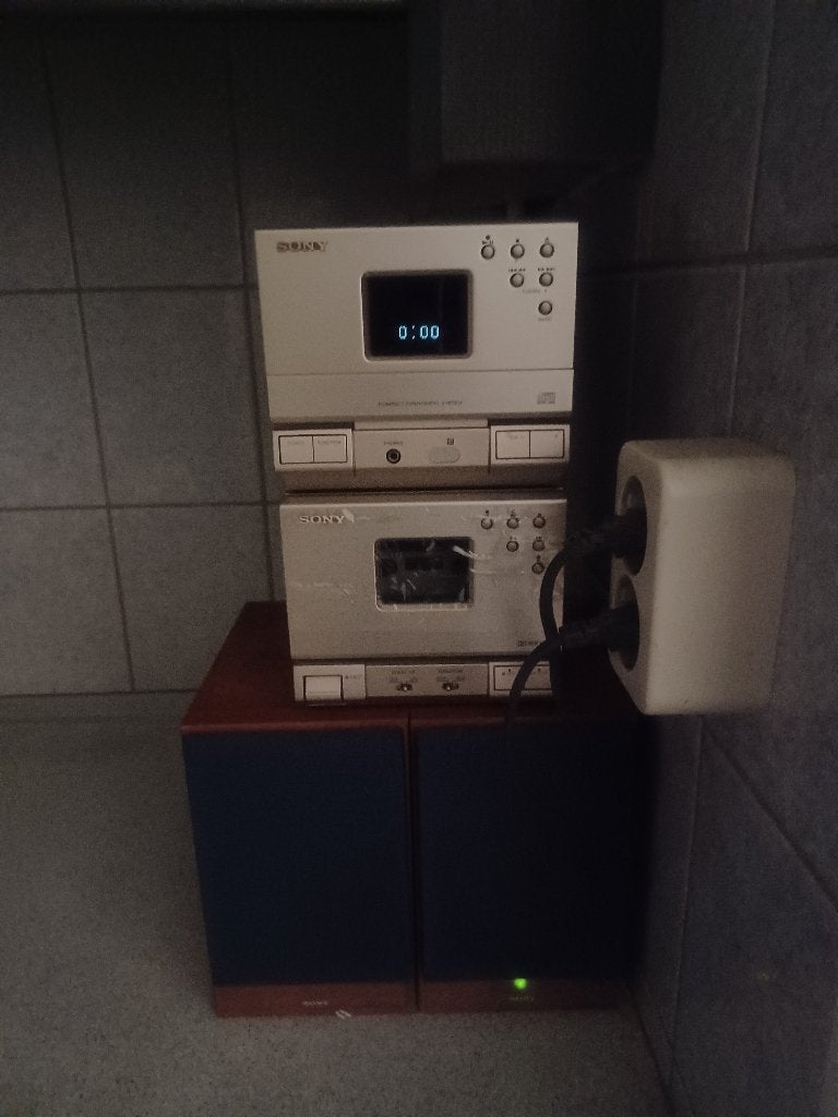 Sony CD speler met 2 speakers, Ophalen, Gebruikt, Sony