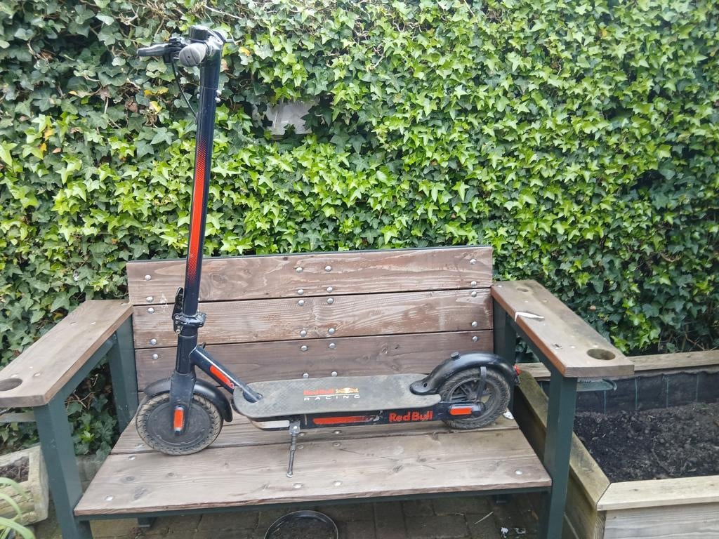 elecktrische step merk red bull, Ophalen, Gebruikt, Elektrische step (E-scooter), Red bull