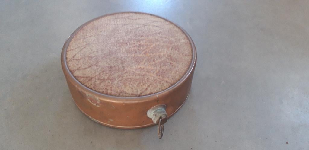 Antieke voetenstoof warmwaterkruik bedstoof messing met stof, Ophalen of Verzenden, Koper