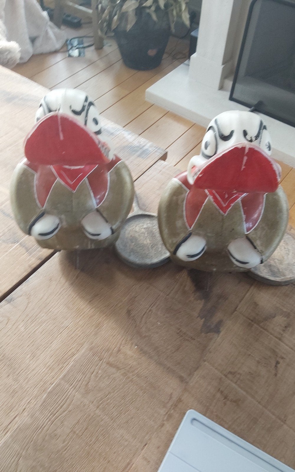 2 stuks vrachtwagen mascottes daffy duck, Verzamelen, Merken en Reclamevoorwerpen, Gebruikt, Ophalen
