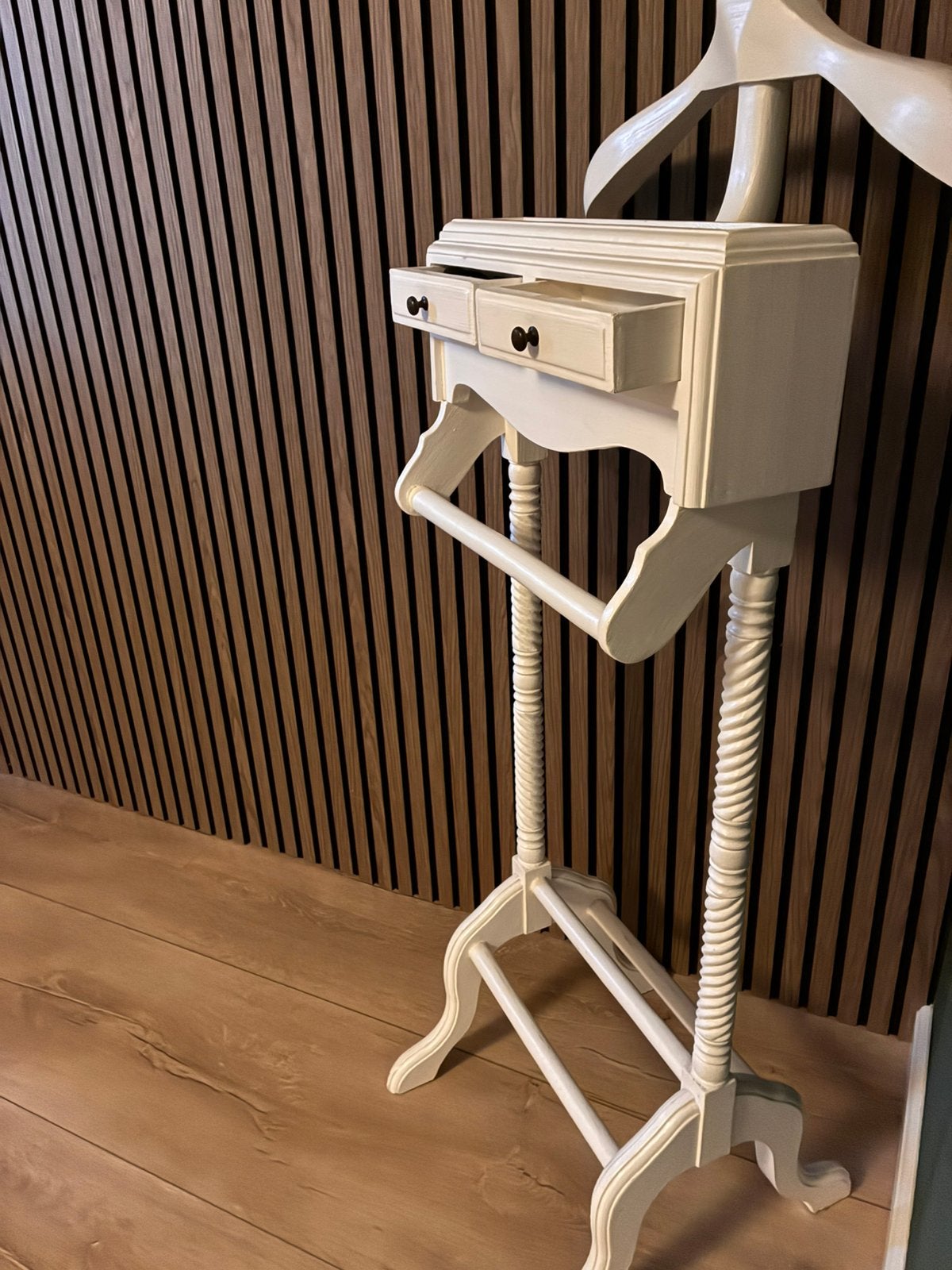 klassieke houten herenknecht/kledingbutler., Zo goed als nieuw, Minder dan 100 cm, Hout, Ophalen