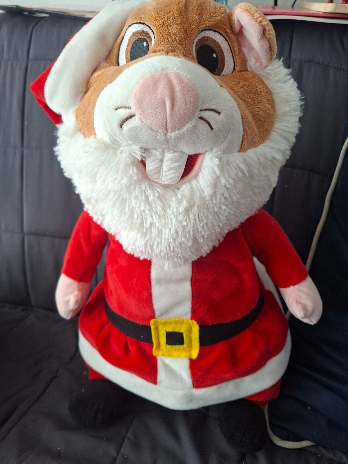 AH Kerstknuffel Hamster in Kerstmanpak - Zo goed als nieuw, Hamster, Ophalen of Verzenden, Zo goed als nieuw, Middelgroot (20 tot 80 cm)