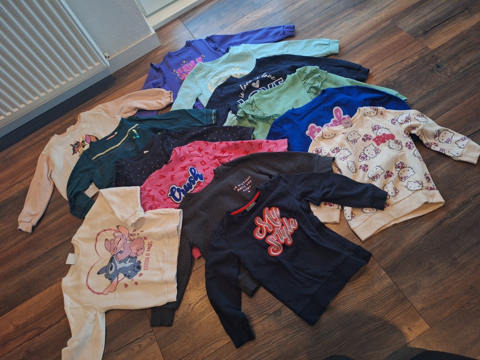 Groot kledingpakket meisje, 110/116 + sandalen/slippers, Ophalen of Verzenden, Gebruikt, Maat 110